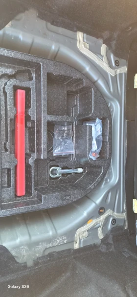 Toyota Auris, снимка 7