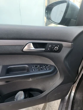 VW Touran 1.6TDI | Mobile.bg    10
