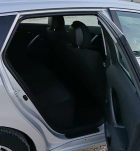 Toyota Avensis 2.0D4D Facelift * LED* Navi* Camera* Bluetooth*  - 12999 лв. / 6646.28 € - 79310798 14