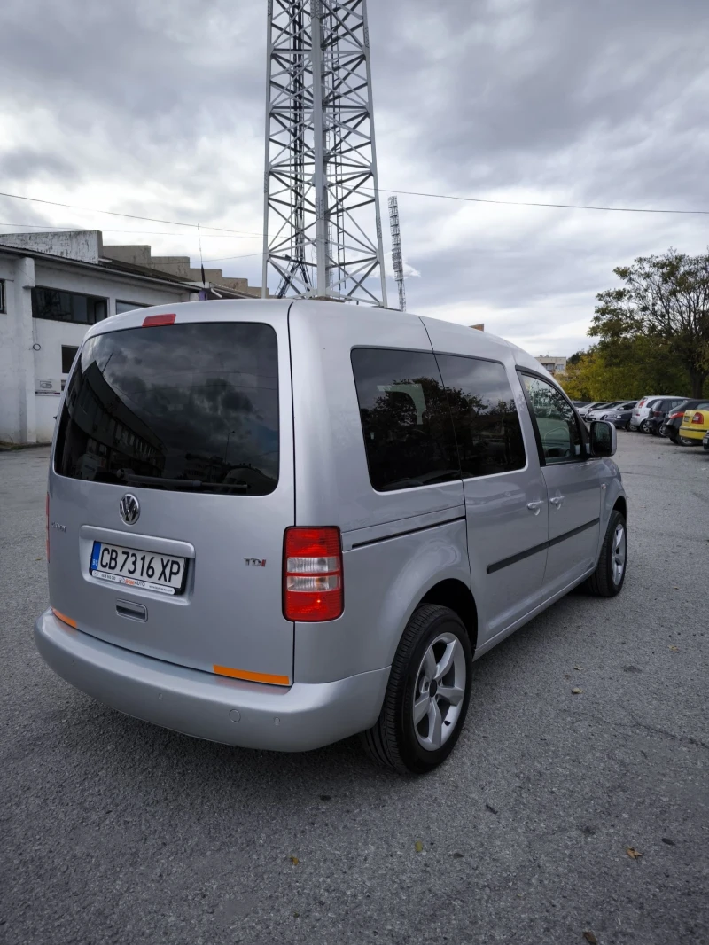 VW Caddy, снимка 7 - Автомобили и джипове - 47681939