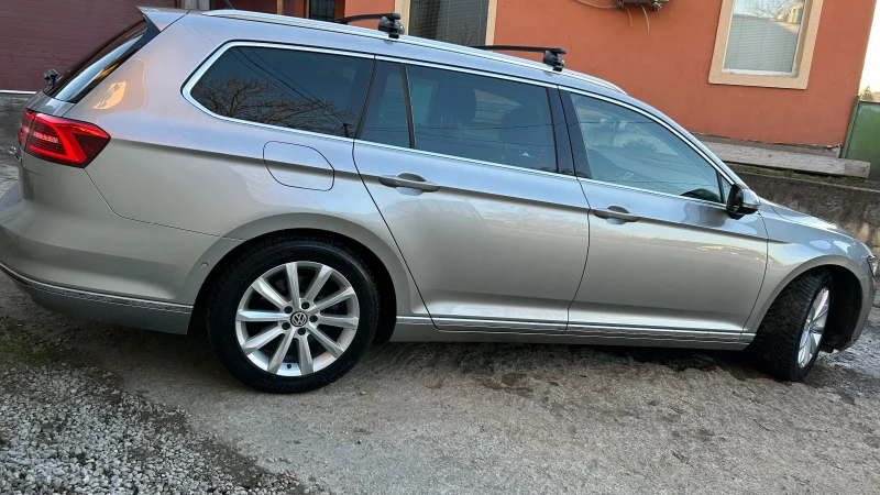 VW Passat 2.0 TDI Highline, снимка 6 - Автомобили и джипове - 48338758