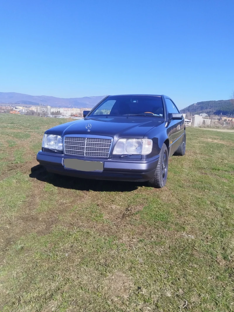 Mercedes-Benz 124, снимка 9 - Автомобили и джипове - 49393693