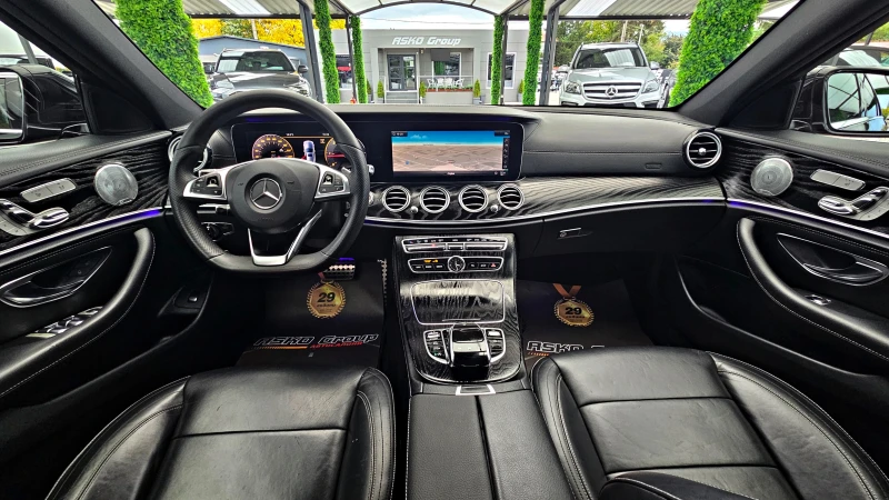 Mercedes-Benz E 220 ! AMG/DIGITAL/GERMANY/PANO/AMBI/360CAM/CAR PLAY/LI, снимка 9 - Автомобили и джипове - 52053507