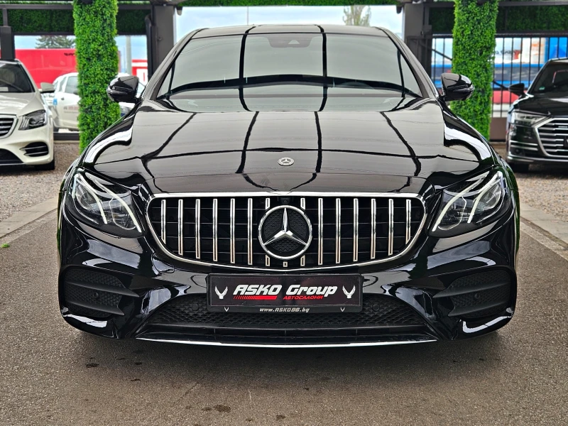 Mercedes-Benz E 220 ! AMG/DIGITAL/GERMANY/PANO/AMBI/360CAM/CAR PLAY/LI, снимка 2 - Автомобили и джипове - 52053507