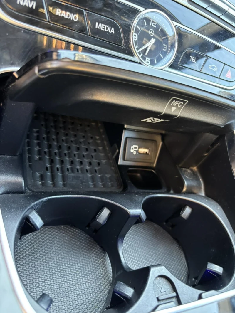 Mercedes-Benz E 400, снимка 9 - Автомобили и джипове - 52334113