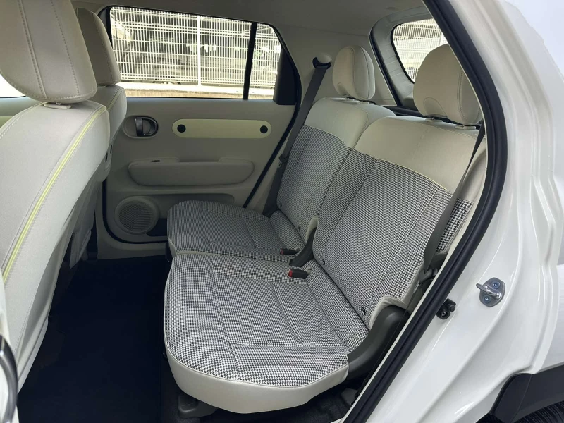 Hyundai Inster EXCLUSIVE 49 kWh, снимка 16 - Автомобили и джипове - 52489347