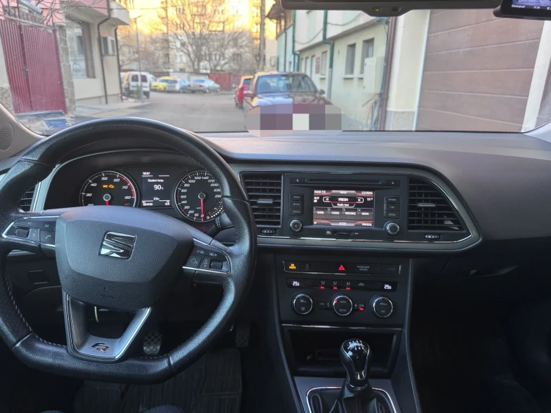 Seat Leon FR, снимка 7 - Автомобили и джипове - 52915623