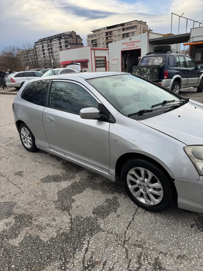 Honda Civic, снимка 2 - Автомобили и джипове - 53263994