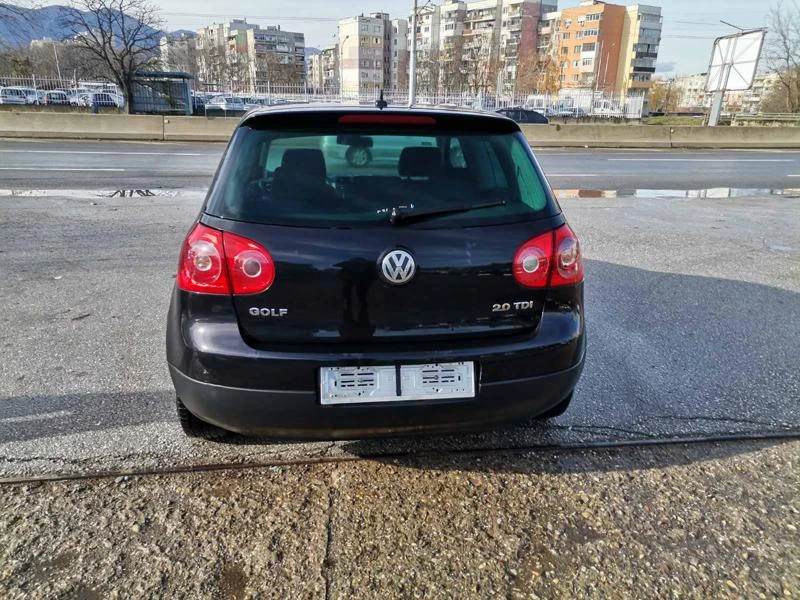 VW Golf 2.0 TDI, снимка 4 - Автомобили и джипове - 31385065