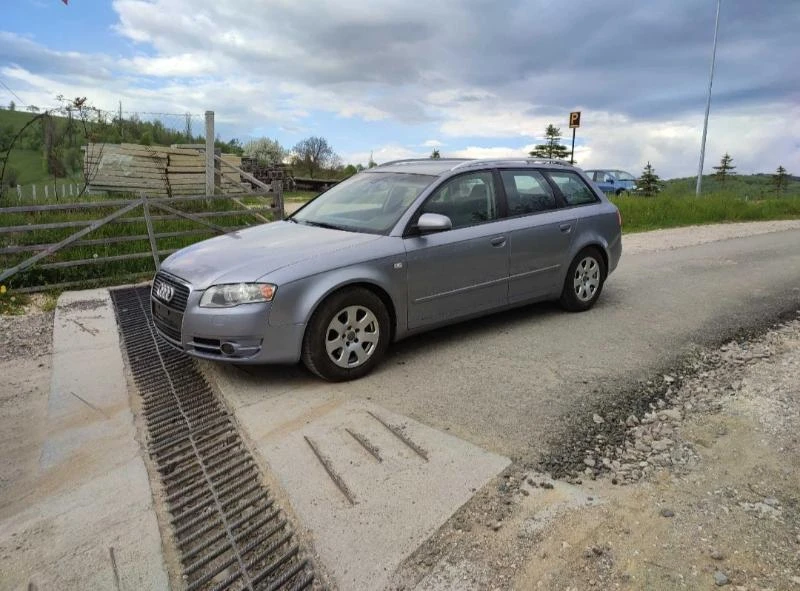 Audi A4 2.0 дизел 140к.с на части, снимка 2 - Автомобили и джипове - 34014829