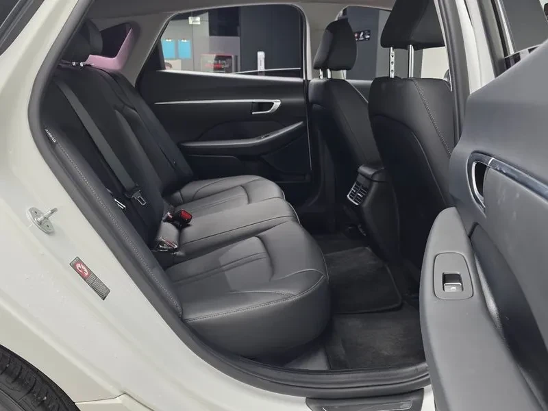 Hyundai Sonata  (Dn8) 2.0 Premium, снимка 12 - Автомобили и джипове - 55260868