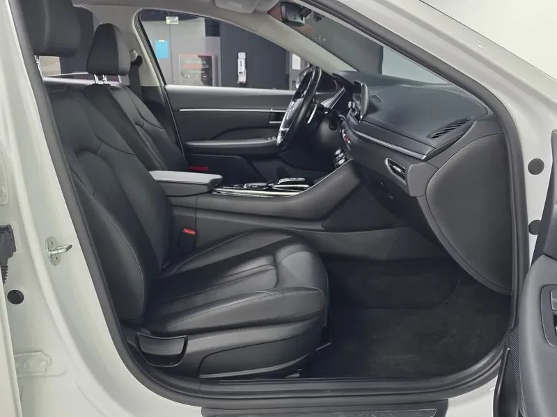 Hyundai Sonata  (Dn8) 2.0 Premium, снимка 11 - Автомобили и джипове - 55260868