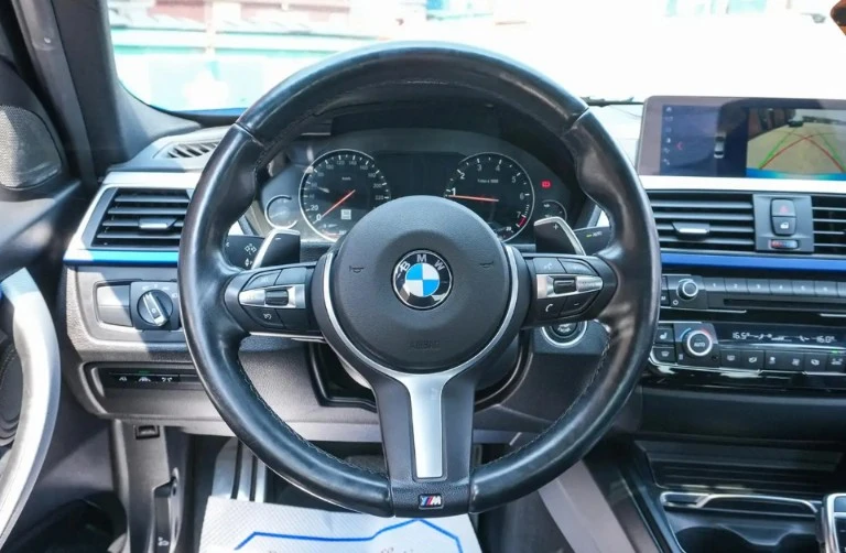 BMW 340 M Sport PKG  / xDrive, снимка 11 - Автомобили и джипове - 56750932