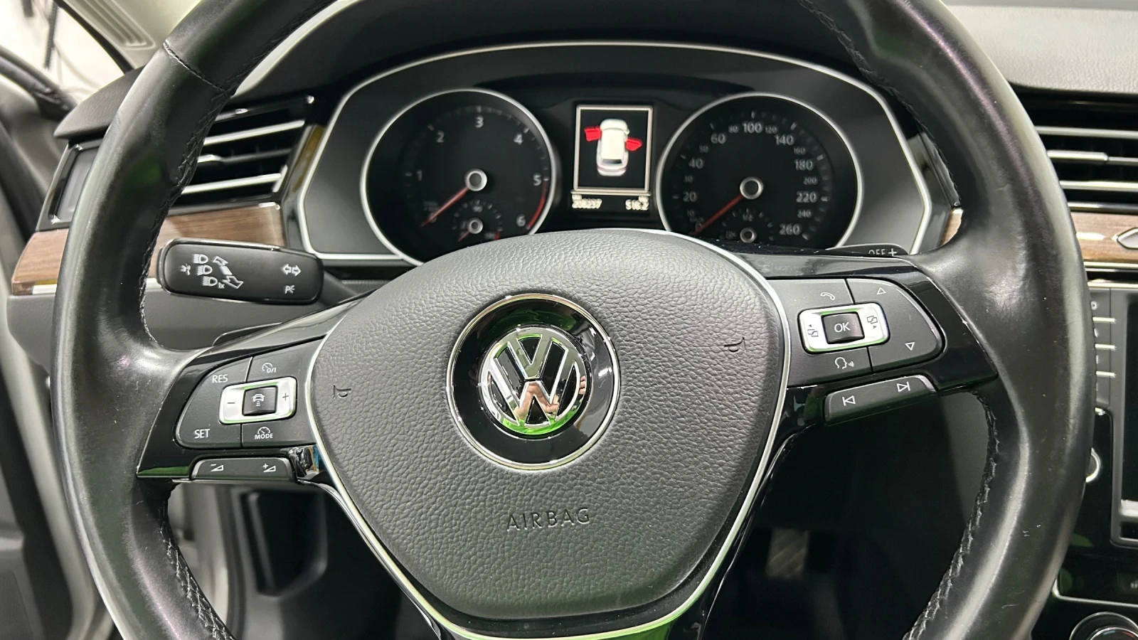 VW Passat 2.0 TDI Highline - изображение 10