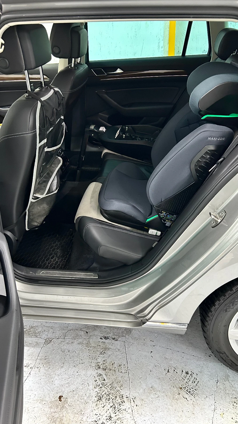 VW Passat 2.0 TDI Highline | Mobile.bg   15