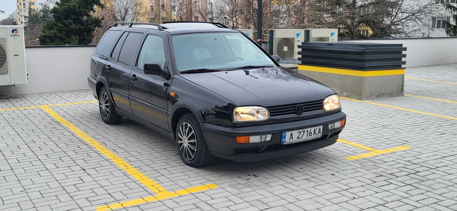 VW Golf 1.8 газ бензин - изображение 7