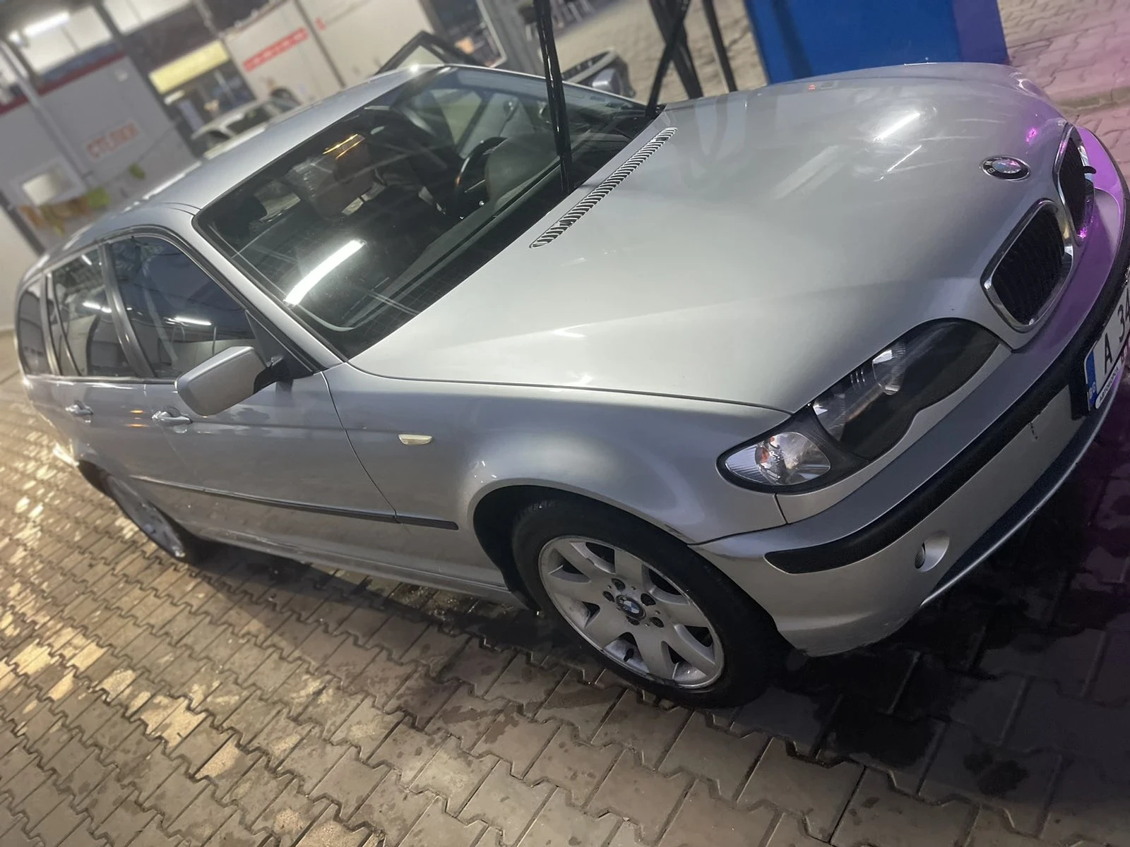 BMW 320 320d - изображение 9