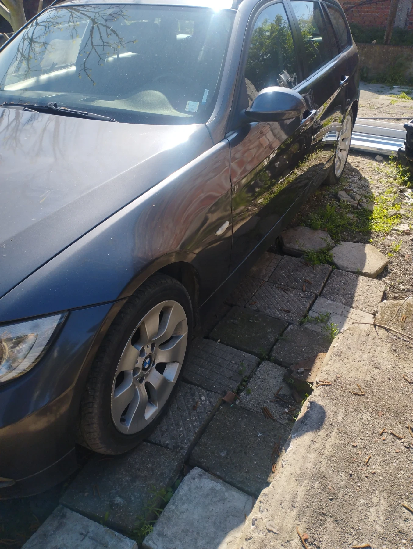 BMW 320 320d - изображение 2