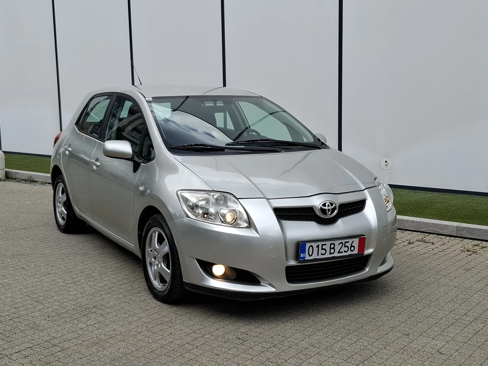 Toyota Auris 1.4D4D* (90кс)* * FACELIFT* * KLIMATRONIK* *  - изображение 9