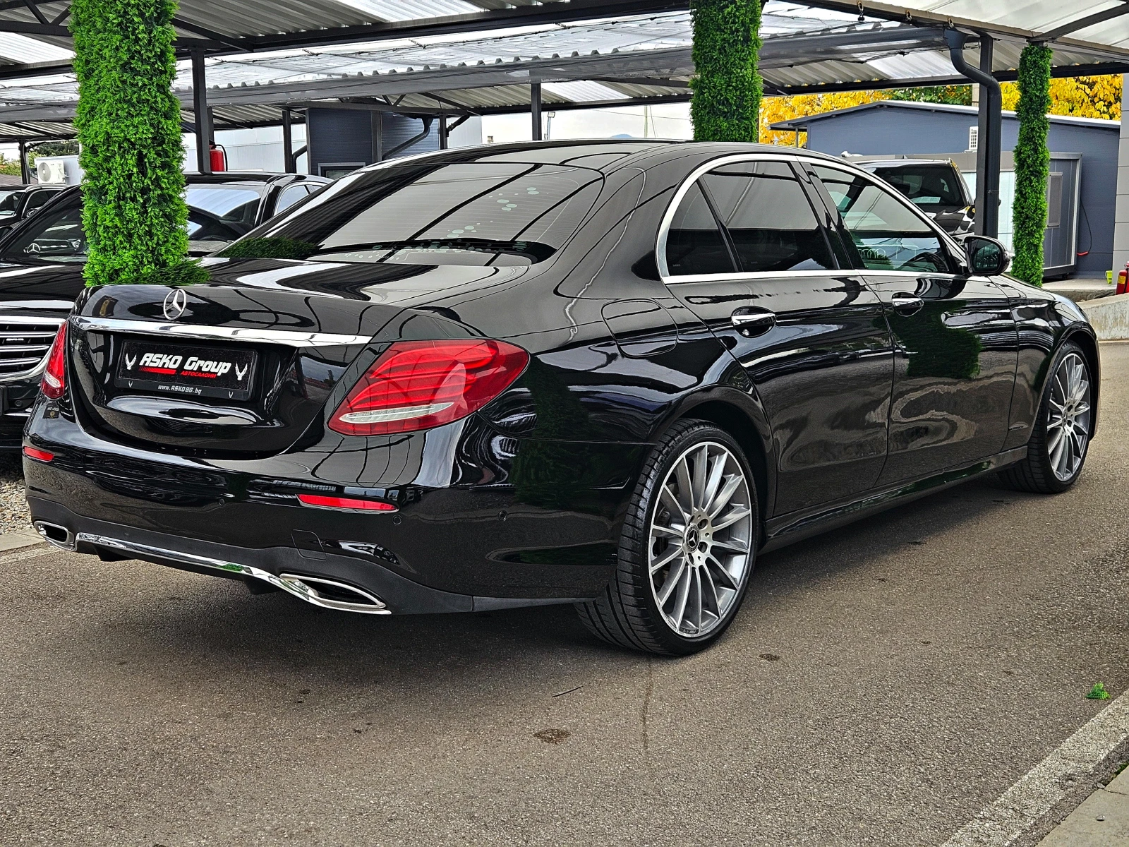Mercedes-Benz E 220 AMG/DIGITAL/GERMANY/PANO/AMBI/360CAM/CAR PLAY/LIZI - изображение 5