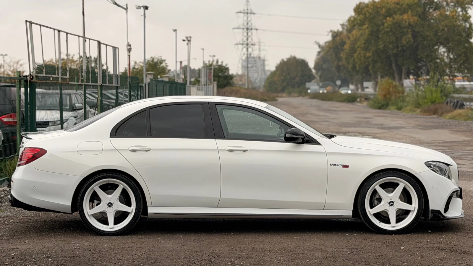 Mercedes-Benz E 220 D= 9G-TRONIC= BRABUS - изображение 4