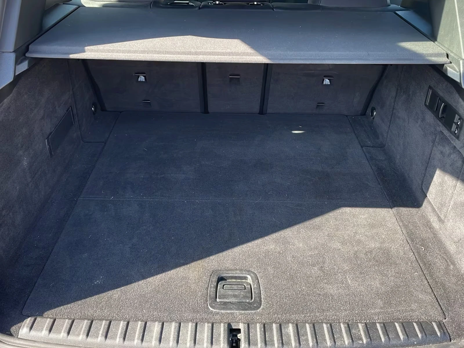 BMW iX xDRIVE/326HP/40/SPORT/CAM/DIGITAL/AMBI/842v - изображение 9