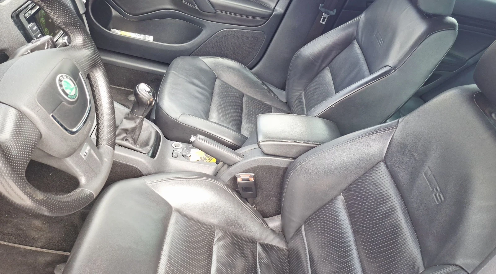 Skoda Octavia 2.0TDI VRS, снимка 9 - Автомобили и джипове - 53759070