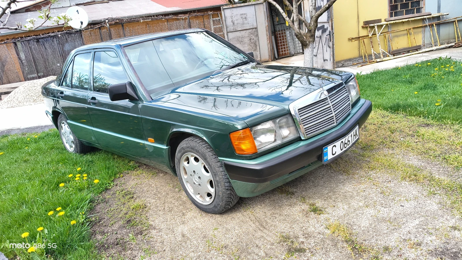 Mercedes-Benz 190, снимка 2 - Автомобили и джипове - 54668497