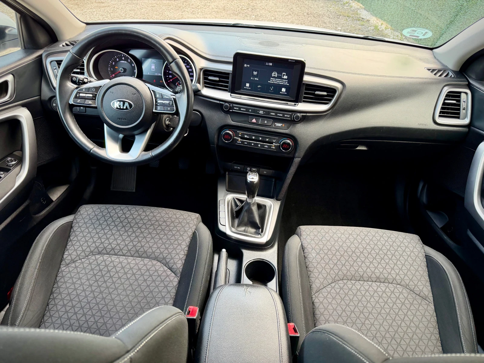 Kia Ceed 1.4 MPI* NAVI* CAMERA, снимка 10 - Автомобили и джипове - 54352452