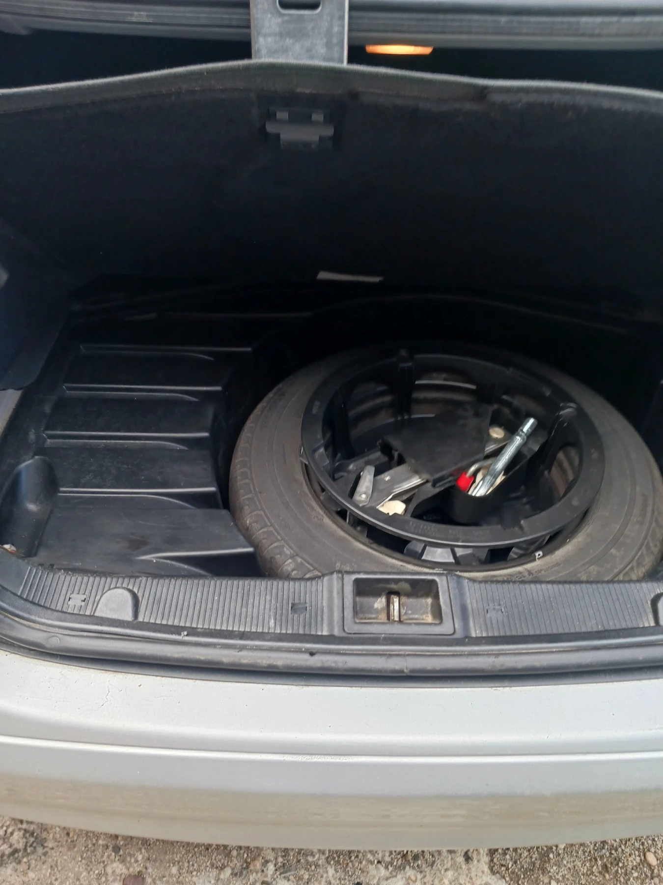Mercedes-Benz C 220, снимка 3 - Автомобили и джипове - 54402446