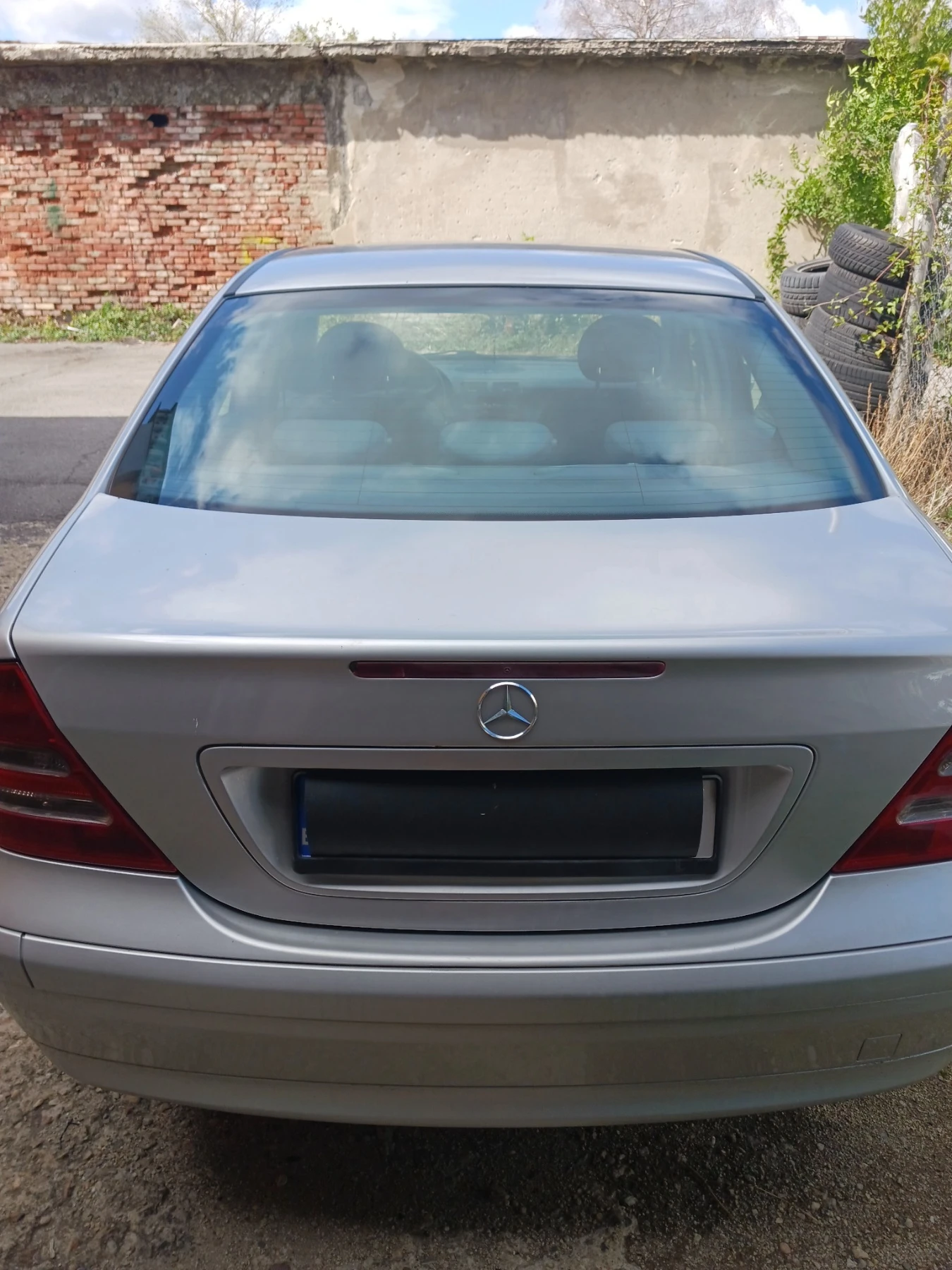 Mercedes-Benz C 220, снимка 2 - Автомобили и джипове - 54402446