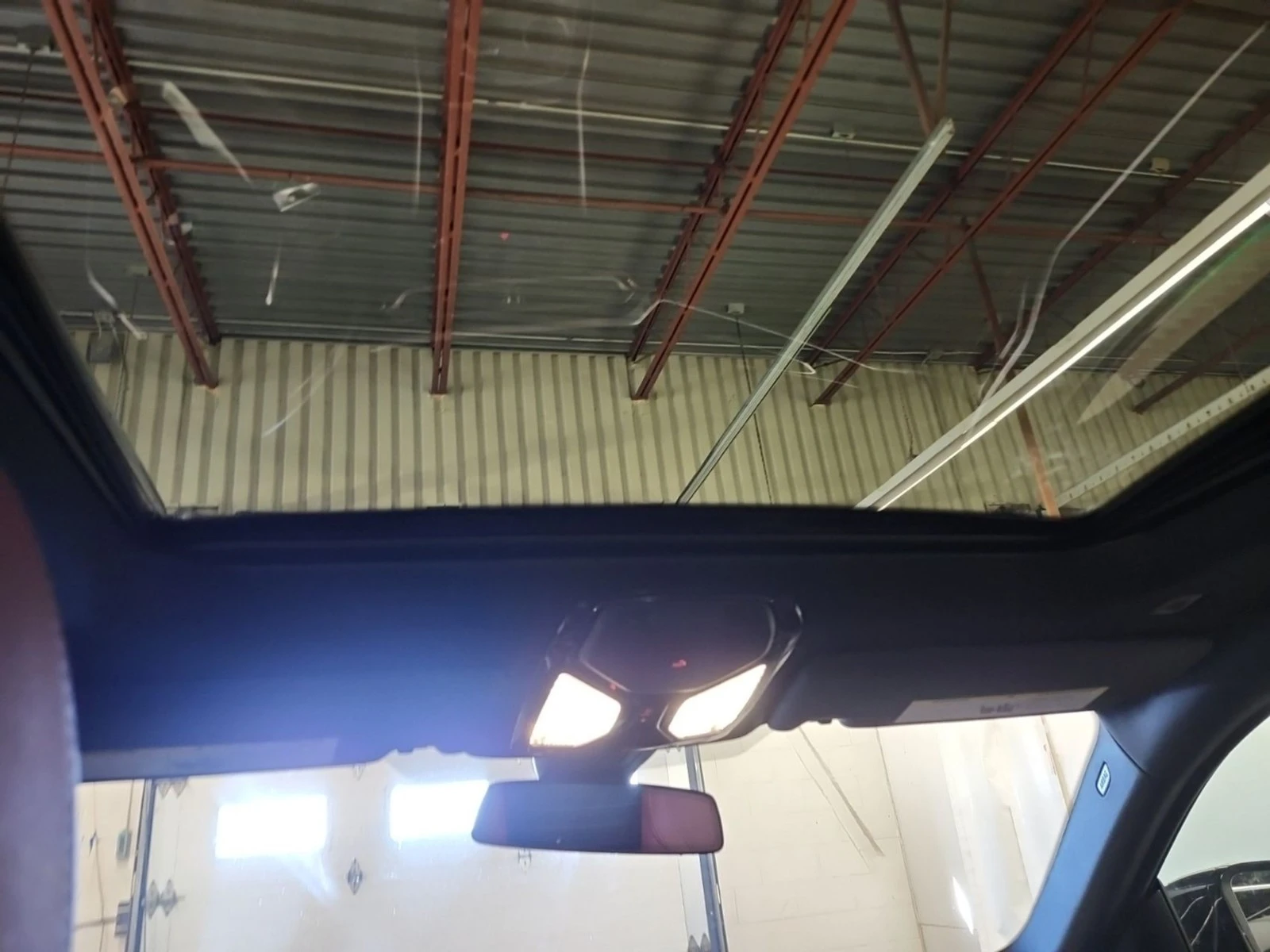 BMW i4 eDrive40* HUD* Distronic* Harman Kardon, снимка 13 - Автомобили и джипове - 54460015