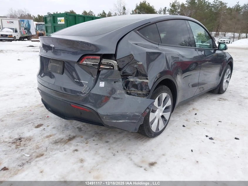 Tesla Model Y Long Range AWD, снимка 4 - Автомобили и джипове - 54593901