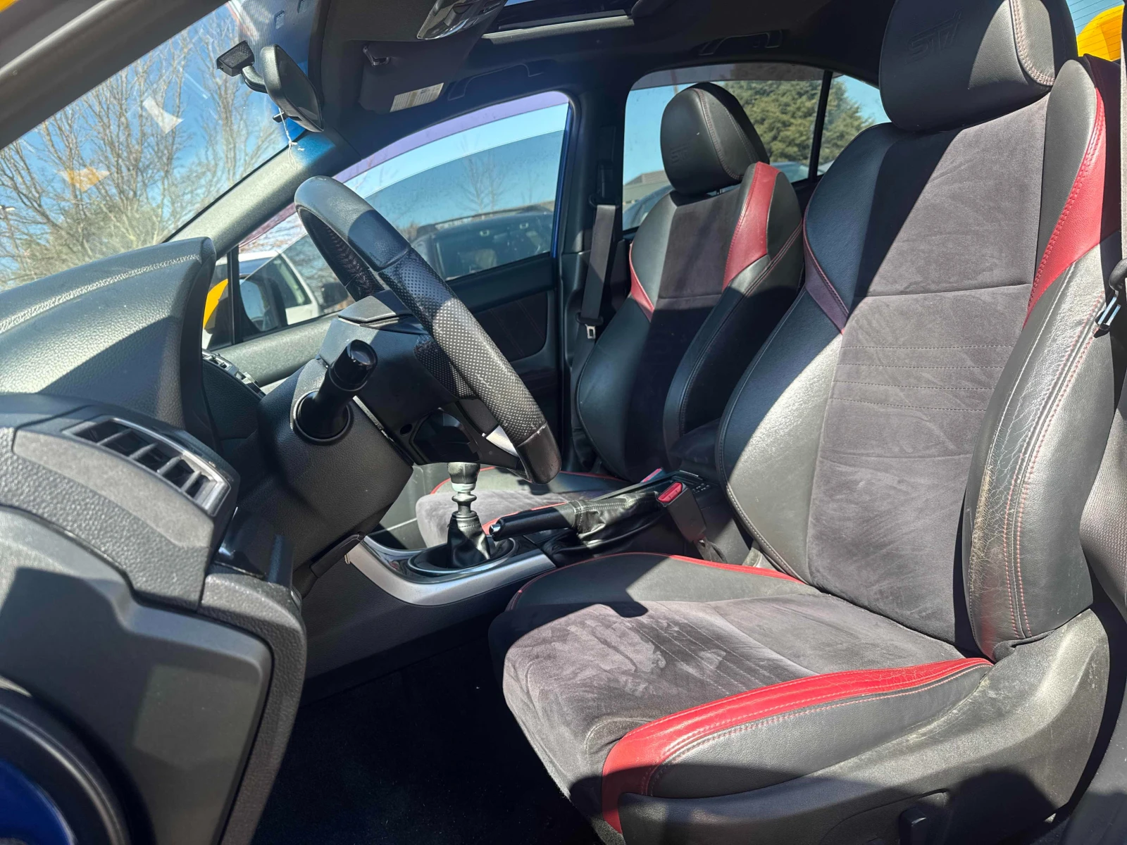 Subaru WRX STI* Keyless* Navi* Sunroof , снимка 8 - Автомобили и джипове - 54670159