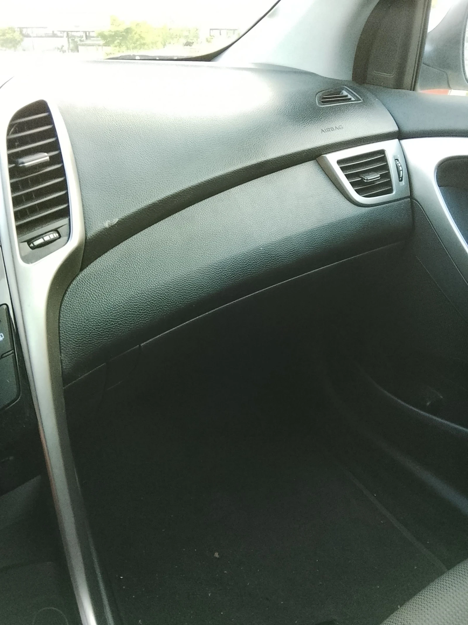 Hyundai I30 1.6unikat, снимка 9 - Автомобили и джипове - 54794737