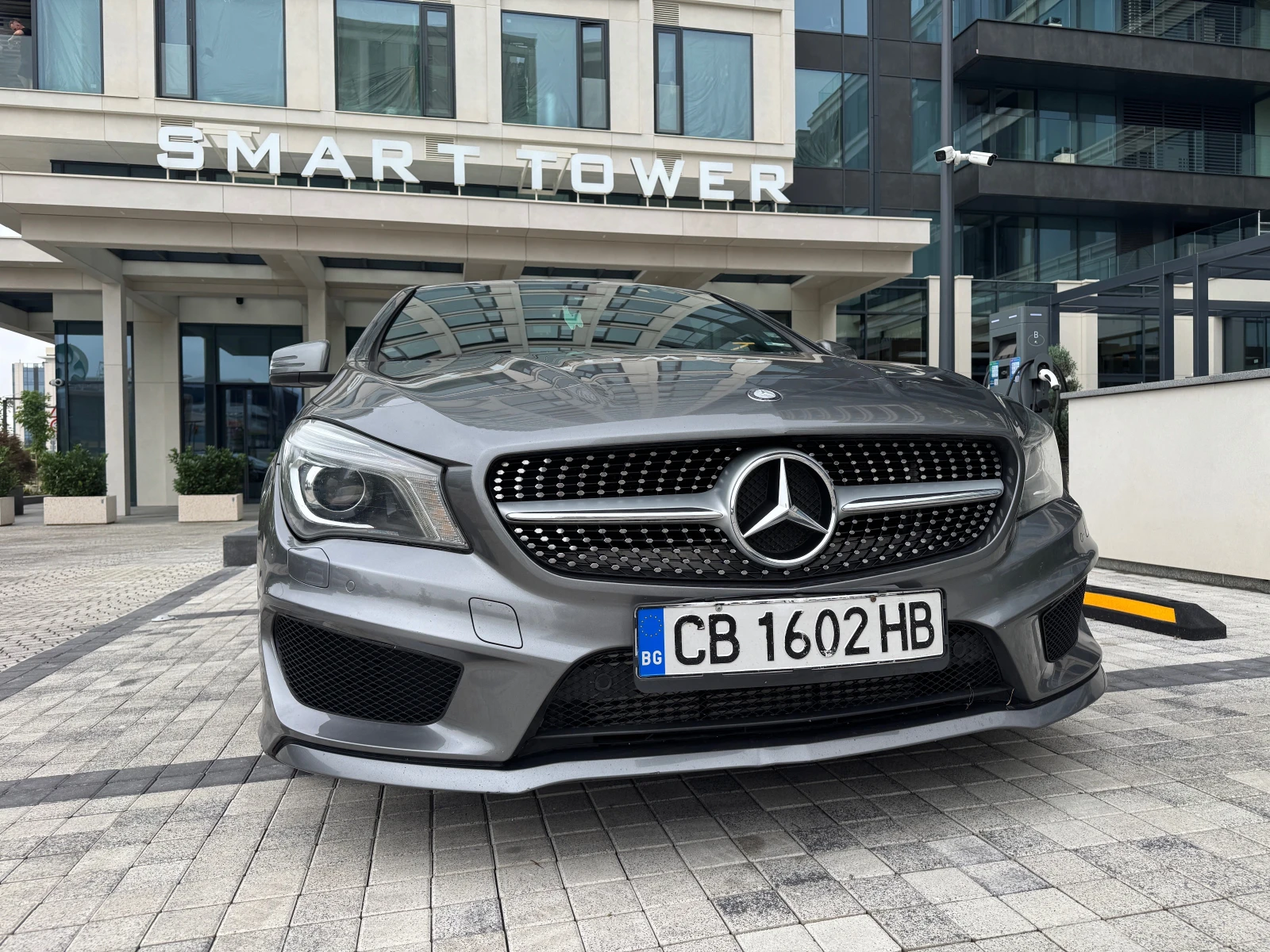 Mercedes-Benz CLA 200 AMG, снимка 14 - Автомобили и джипове - 55187394