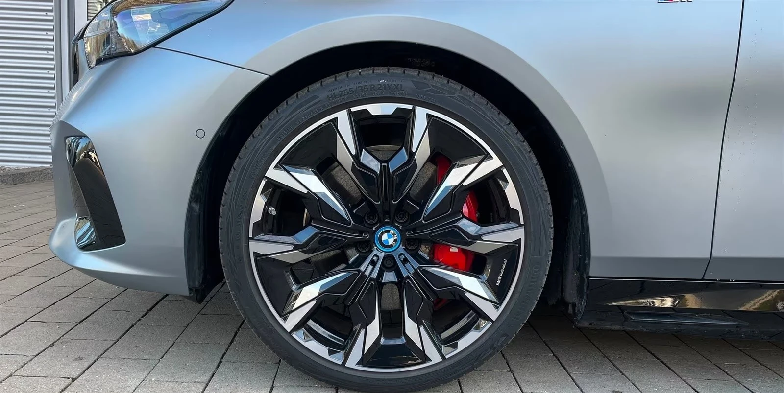 BMW i5  E DRIVE 40/M Sport PRO/LED/PANO/B&W/HUD | Mobile.bg � ����������� 4