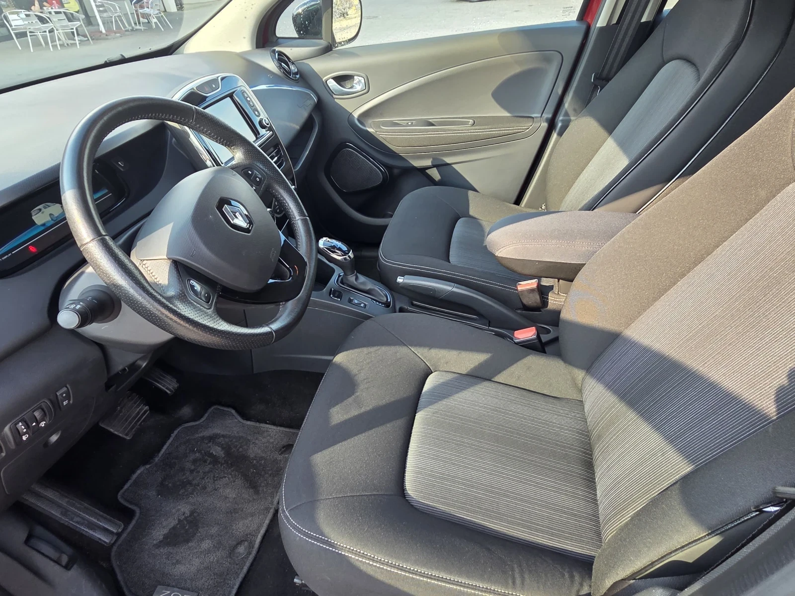 Renault Zoe Renault zoe Q90, снимка 5 - Автомобили и джипове - 55400593