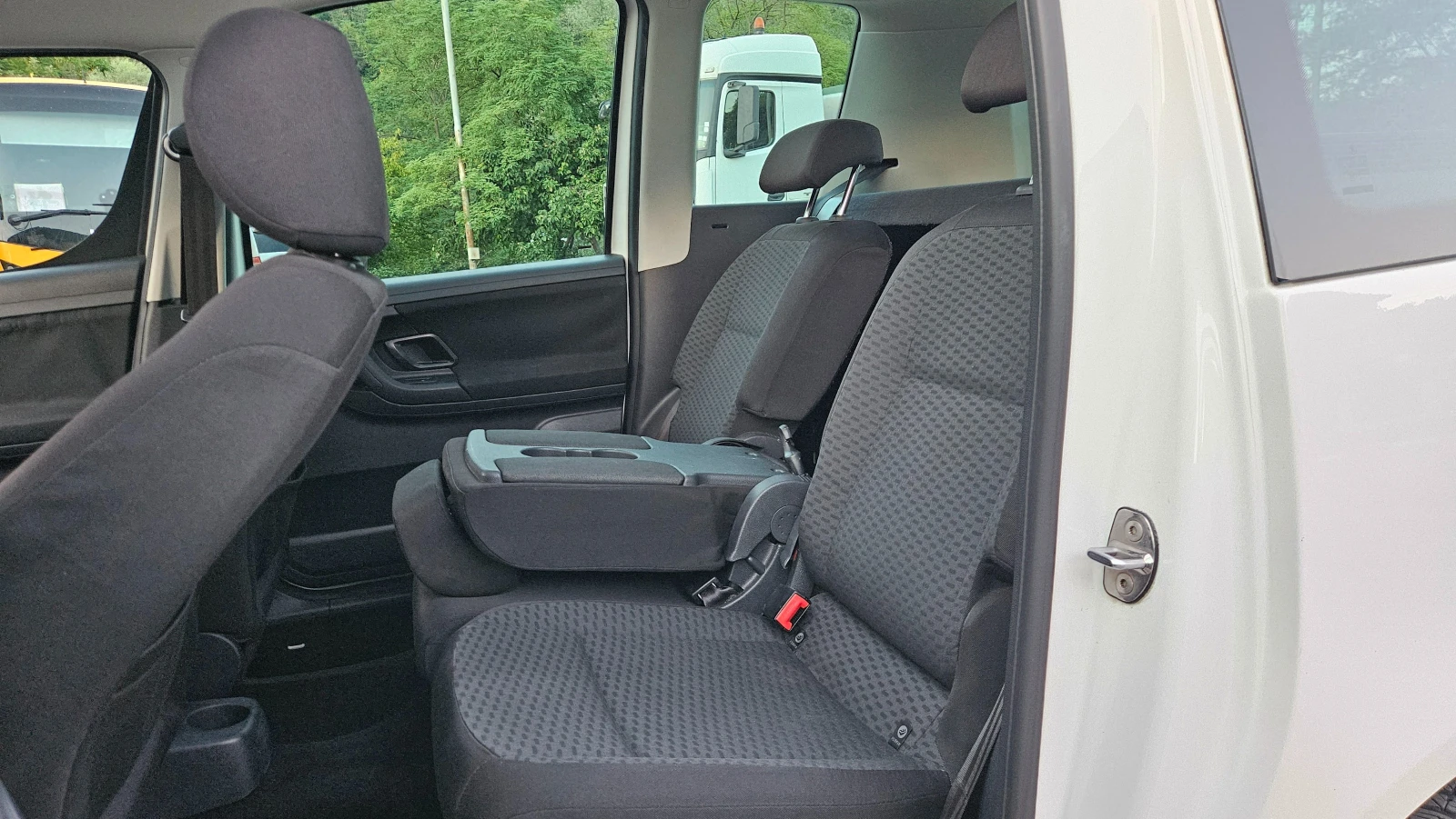 Skoda Roomster TDI PANORAMA/KLIMATRON/TOP SUSTOQNIE, снимка 14 - Автомобили и джипове - 55471191