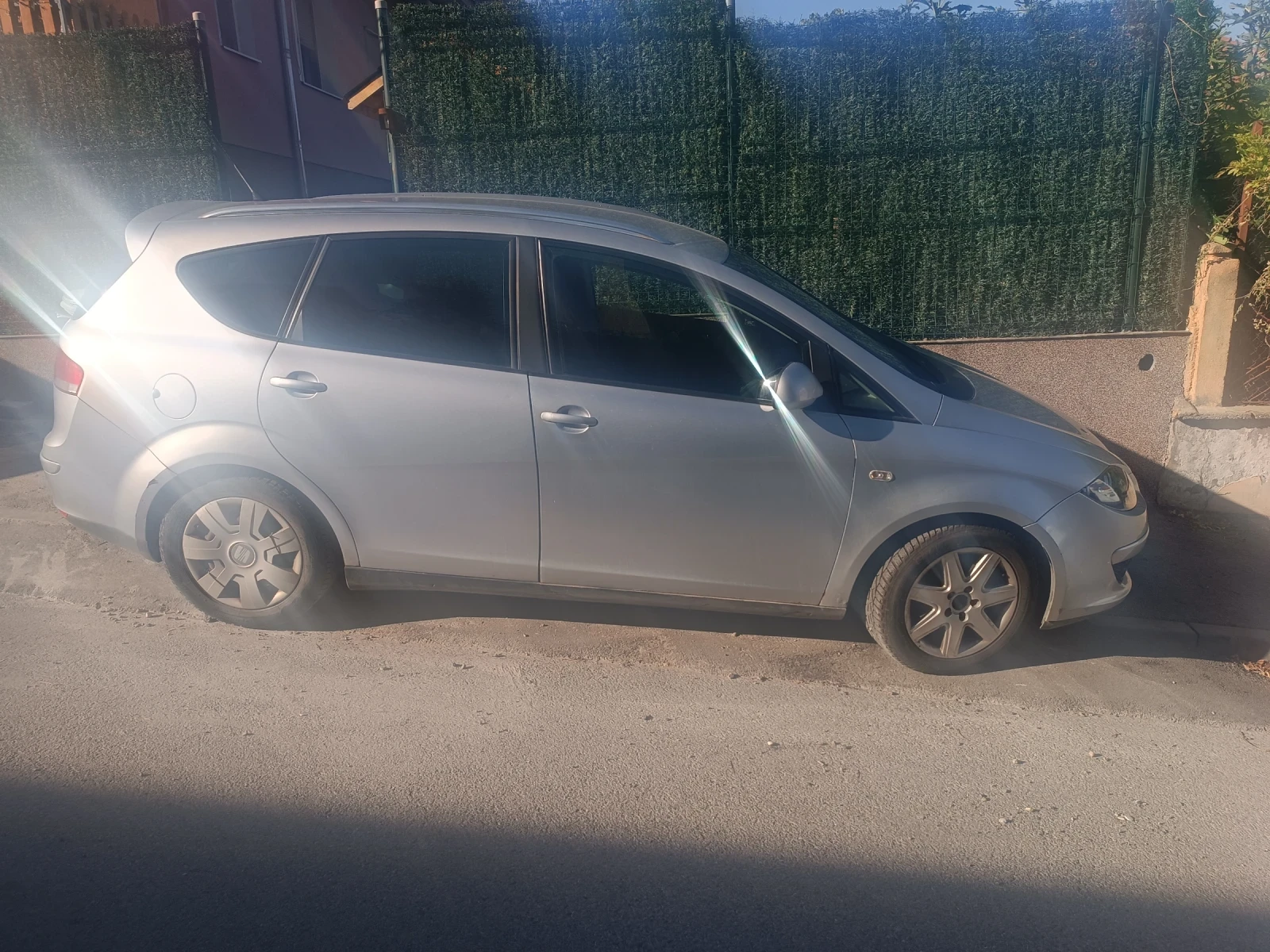 Seat Altea 1.9, снимка 5 - Автомобили и джипове - 55709228