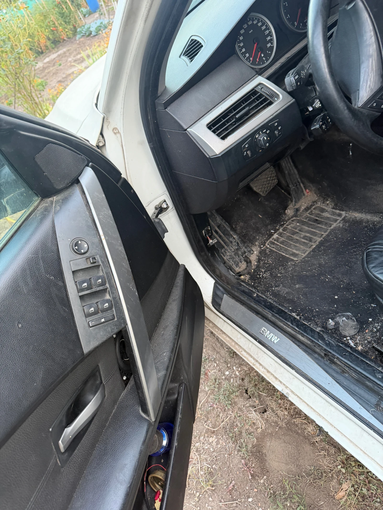 BMW 520 М54Б22, снимка 4 - Автомобили и джипове - 56038467