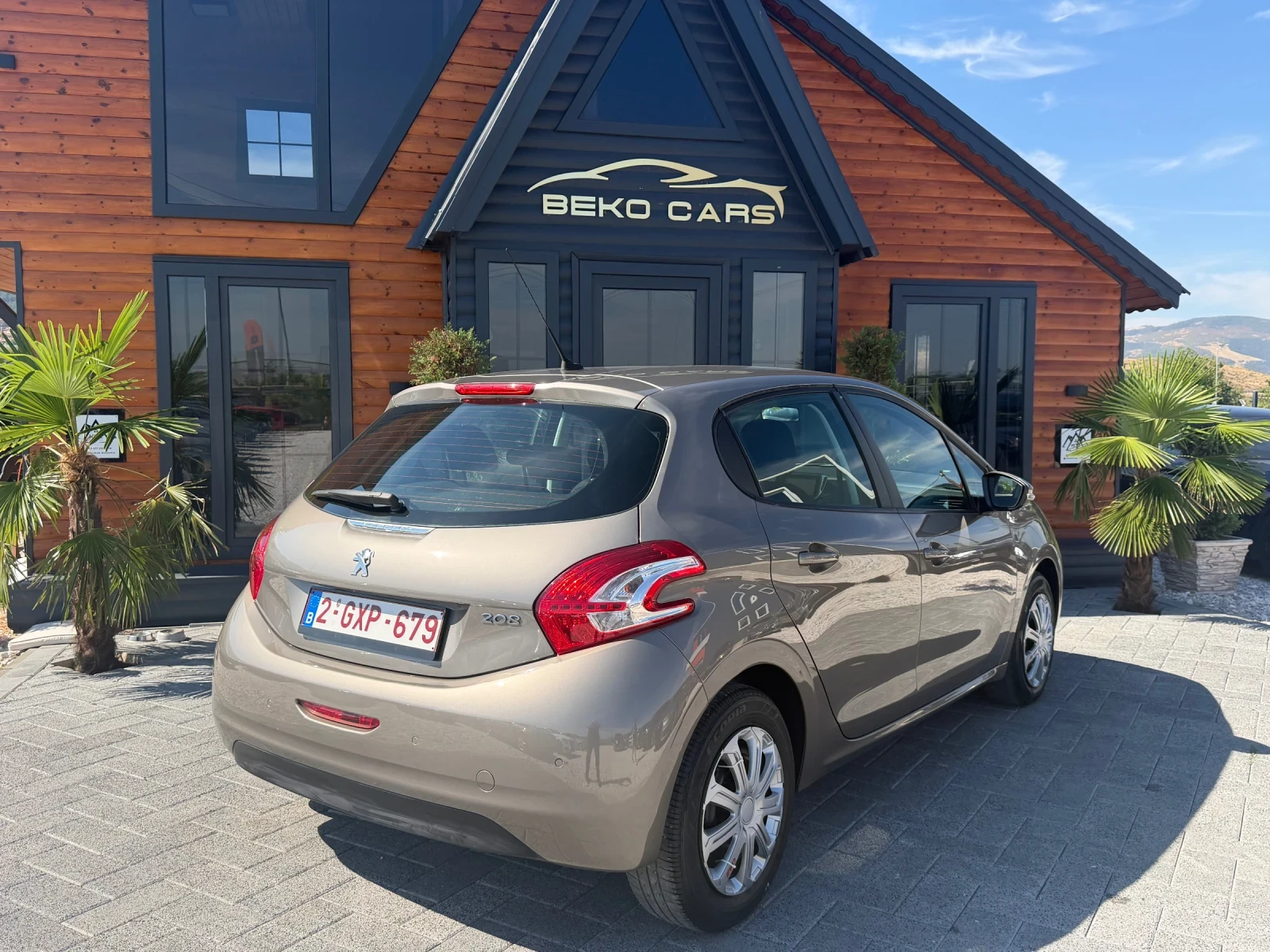 Peugeot 208 Нов внос от Белгия, снимка 5 - Автомобили и джипове - 56127516