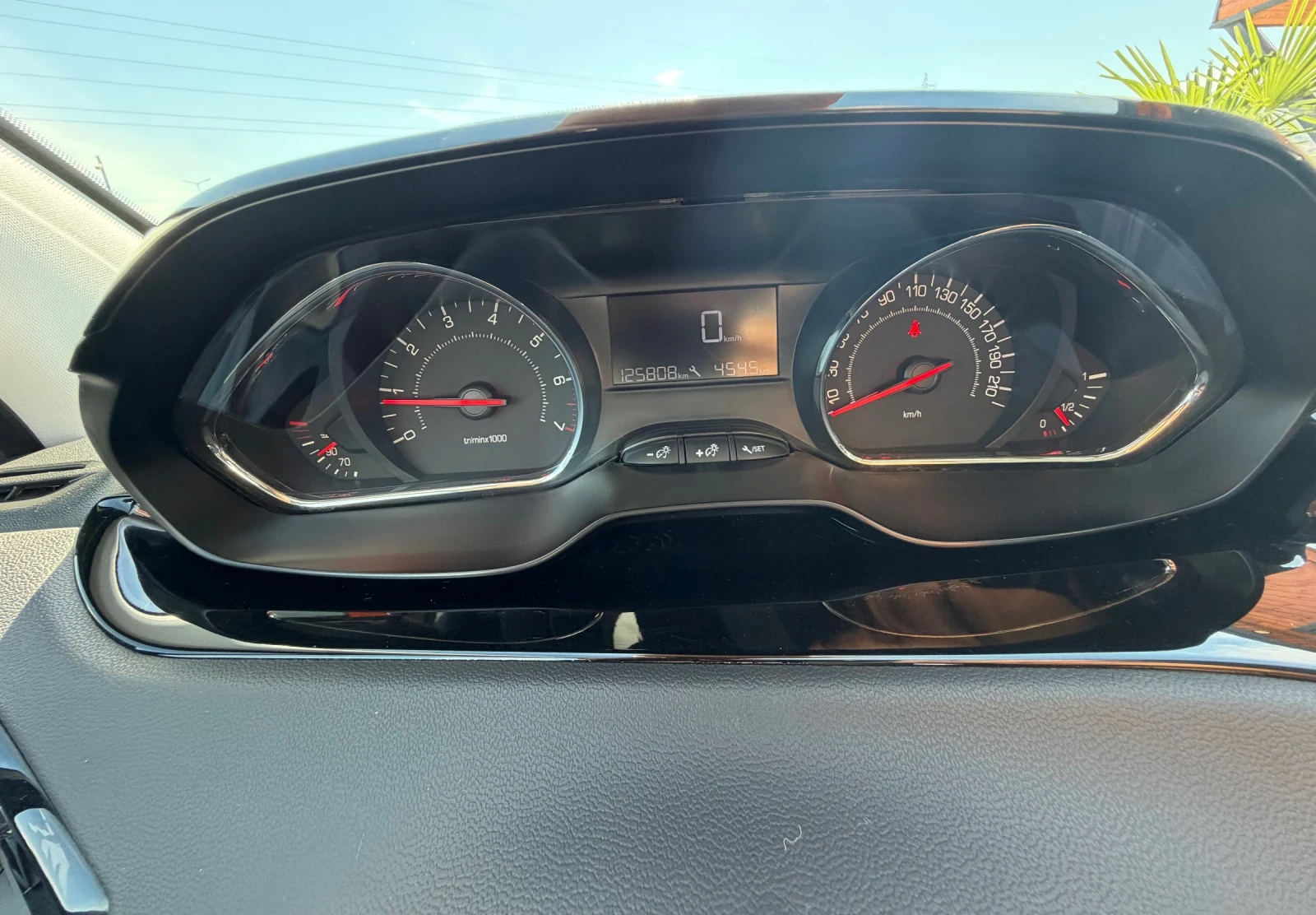 Peugeot 208 Нов внос от Белгия, снимка 10 - Автомобили и джипове - 56127516