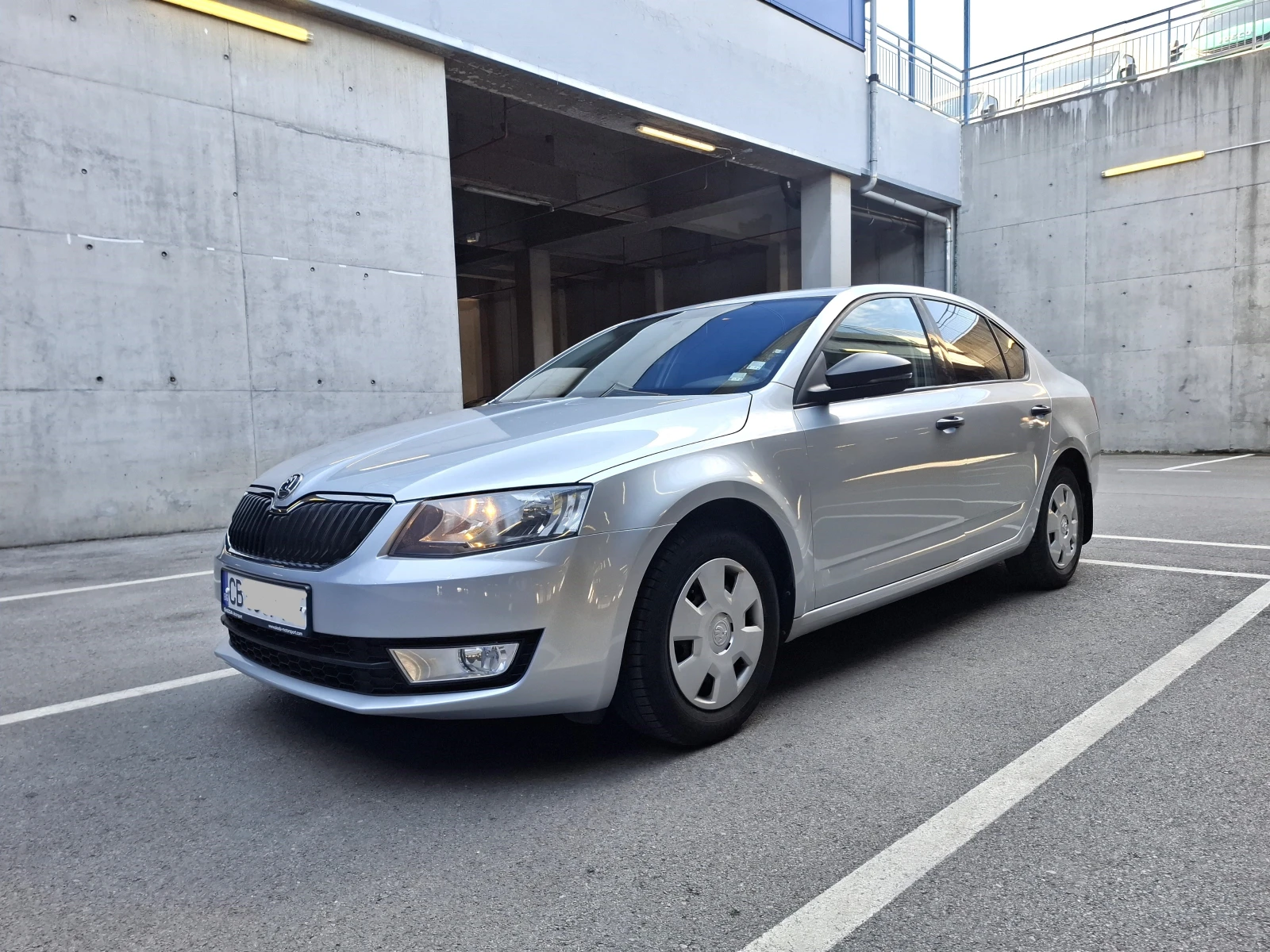 Skoda Octavia От БГ - ЕУРАТЕК - 99 500 км, снимка 3 - Автомобили и джипове - 56340810