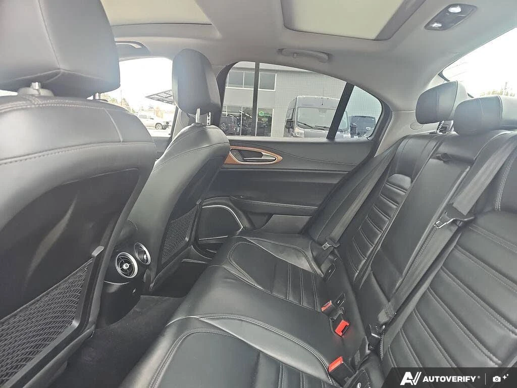 Alfa Romeo Giulia �������* �������* LANE* ASSIST*  | Mobile.bg � ����������� 16
