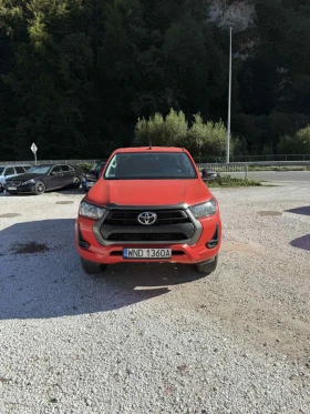 Toyota Hilux FIRE TEAM 2021 | Mobile.bg    2