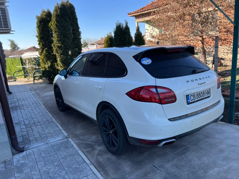 Porsche Cayenne 3000 , снимка 4 - Автомобили и джипове - 48365420