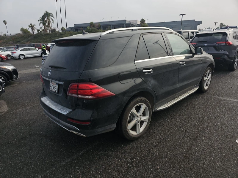 Mercedes-Benz GLE 350 KEYLESS GO* , снимка 4 - Автомобили и джипове - 49140589