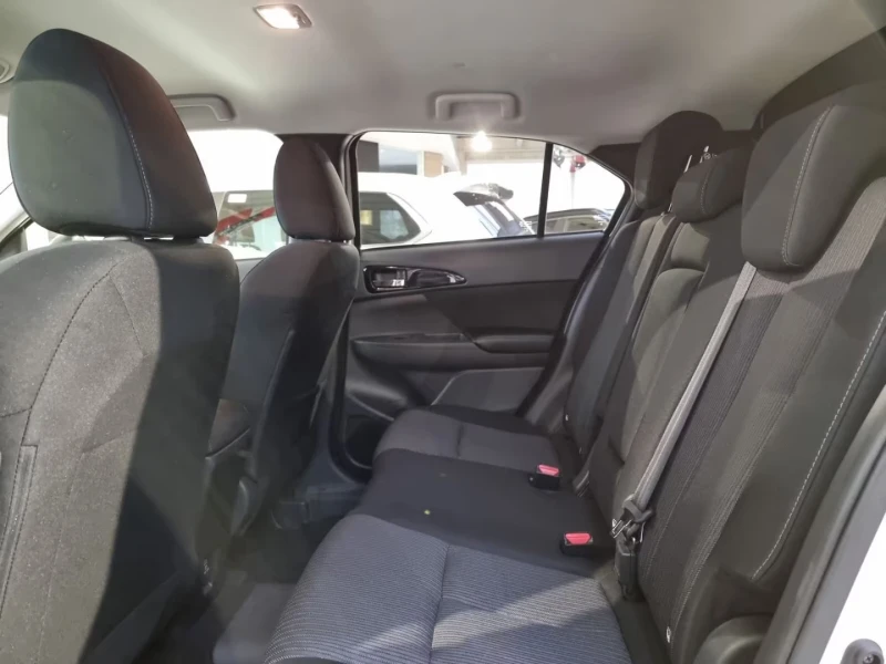 Mitsubishi Eclipse Cross 2.4PHEV/188HP/4WD/CAM/NAVI/KLESS/LED/L.ASSIST/658g, снимка 14 - Автомобили и джипове - 52710520