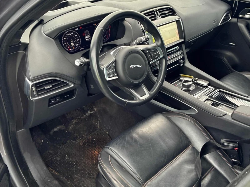 Jaguar F-PACE * Prestige * CARFAX * ЦЕНА ДО БГ, снимка 8 - Автомобили и джипове - 53063257